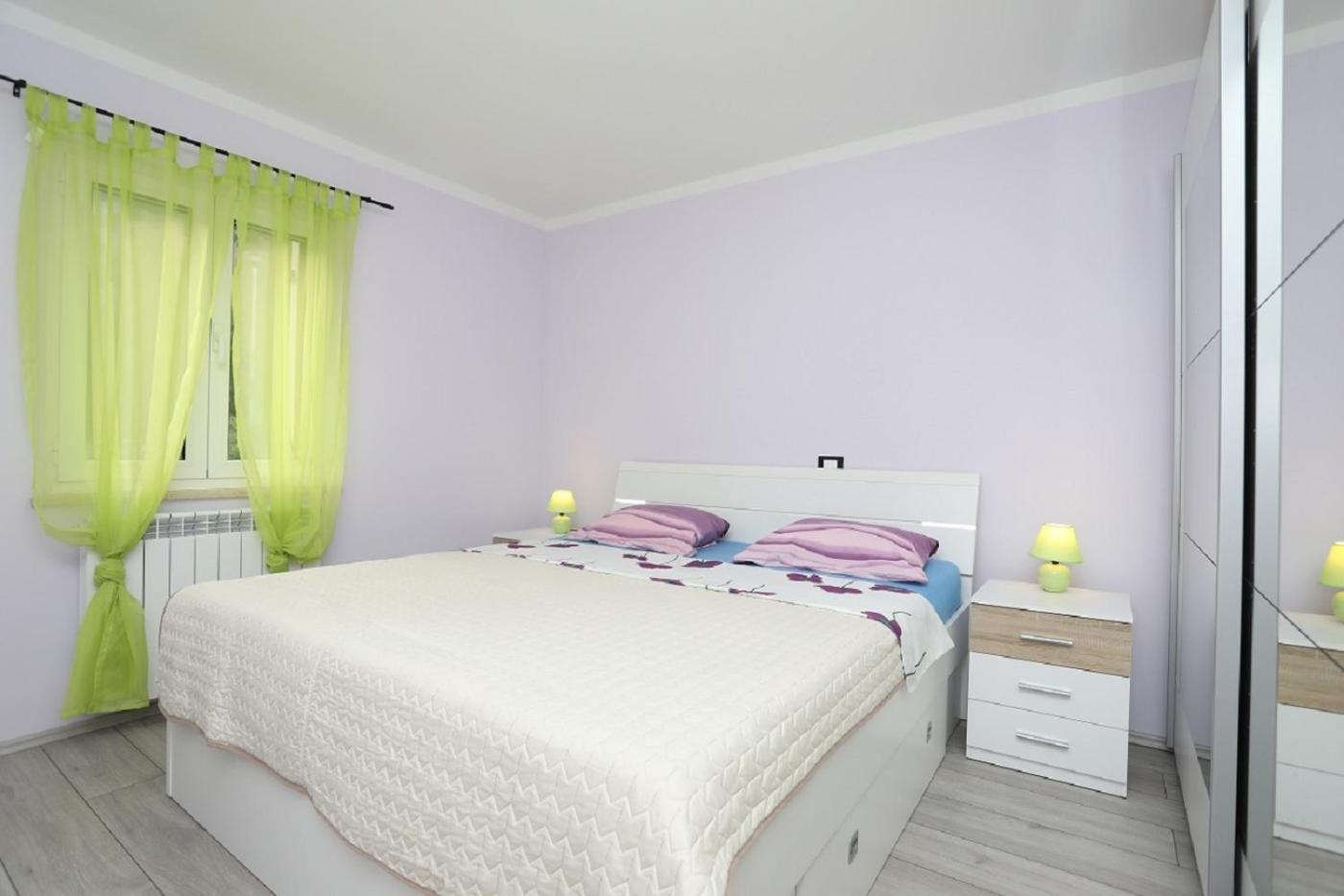 Victory Ravni Apartment Room photo